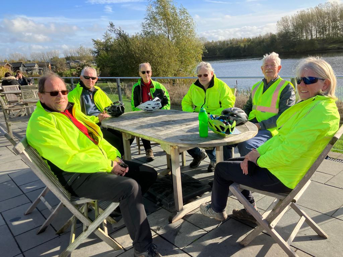 The gentle cycling group, relaxing
