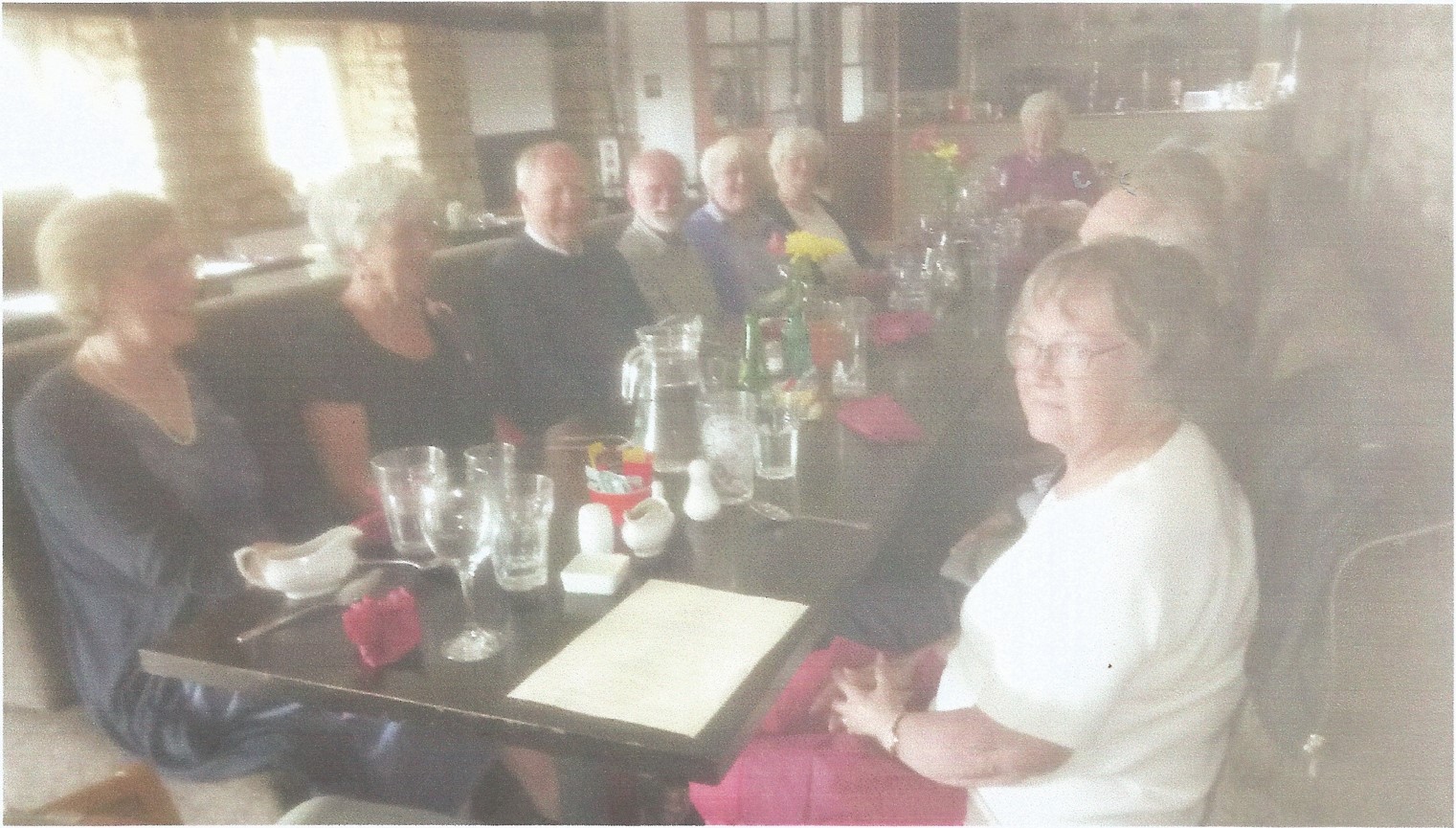 Sunday Lunch Group (01)