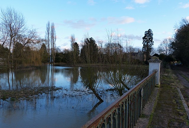 View from Thame Bridge