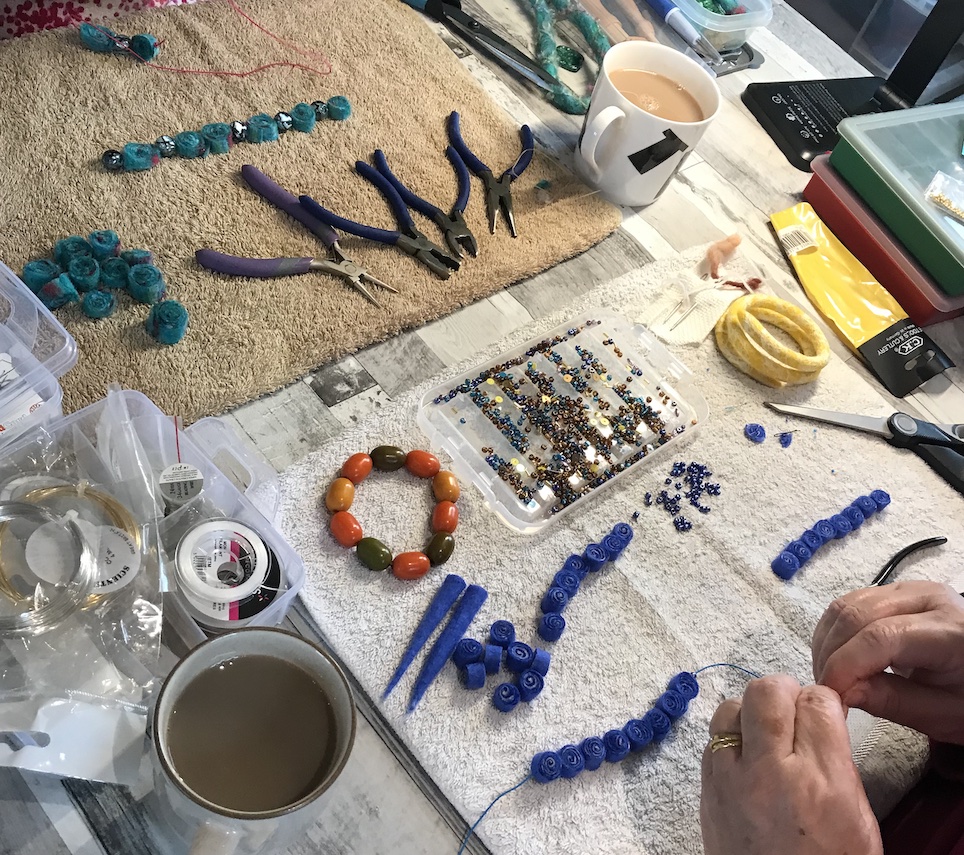 Making Felted jewellery