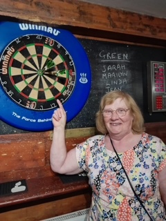 Joyce and her double outer darts