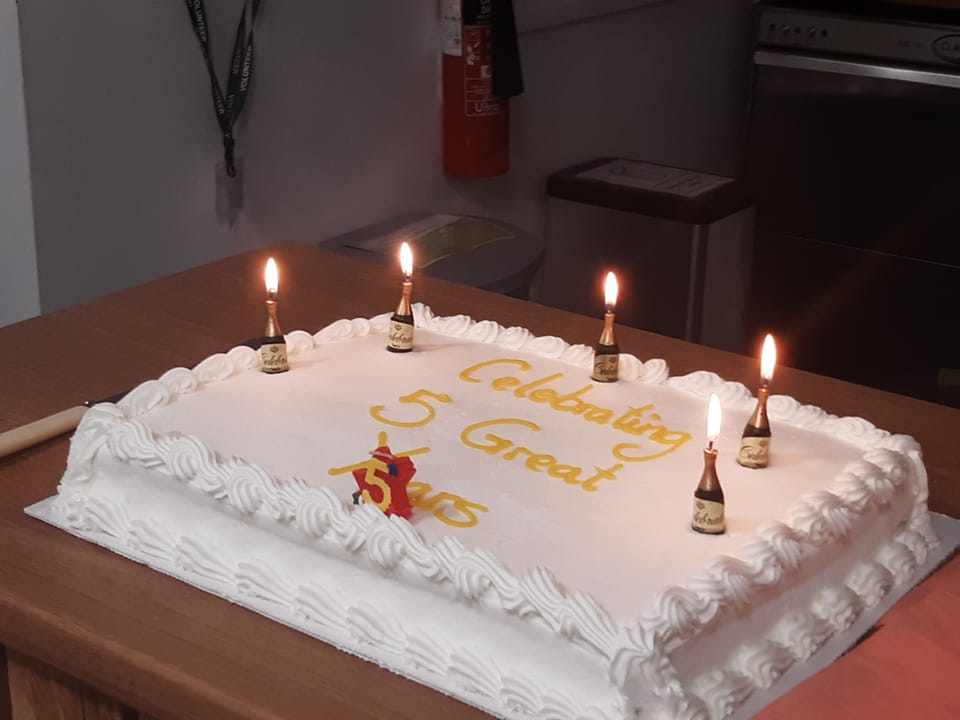 5th anniversary cake